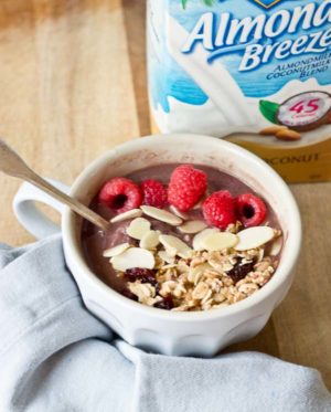 Almond Coconut Acai Bowls | Love & Zest