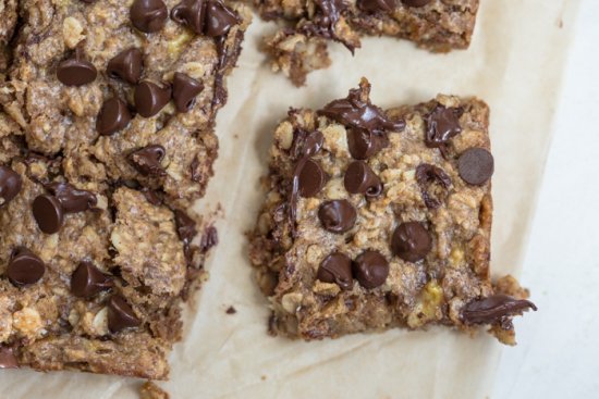 Soft Baked Almond Butter Banana Oat Bars | gluten free, vegan snack