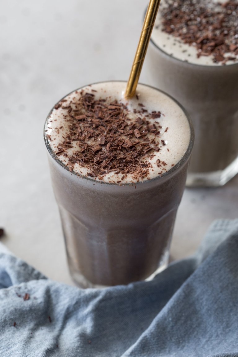 Best Protein Shake Recipe: Low Sugar Coffee Protein Shake